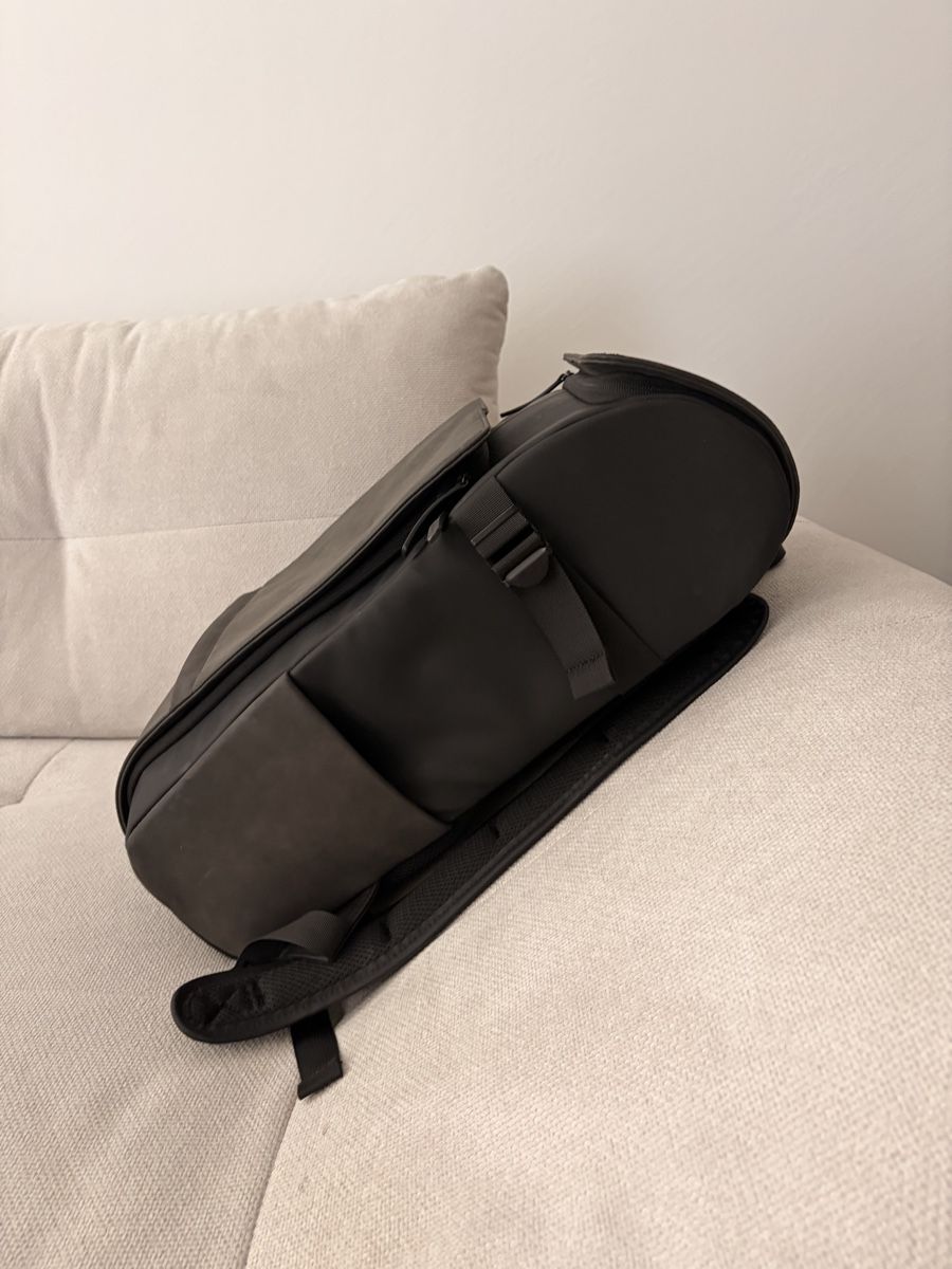 Kapten & Son Zaini: Kapten & Son Bali Medium Rucksack All Black – Usato da Zürich venduto da badaha 3