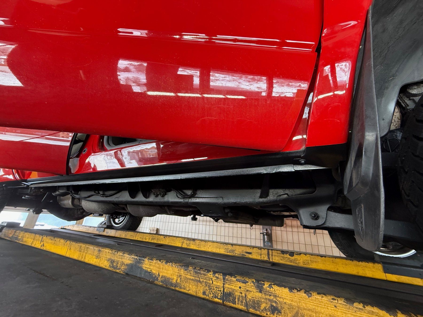 Véhicules utilitaires: Dodge Ram 2500 Cummins Diesel 10 tonnen Anhängelast – D'occasion à Münster par werage 9