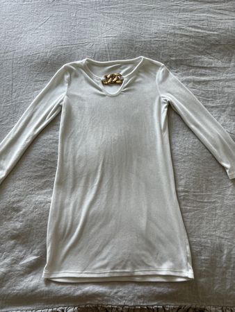 Kleid weiss Grösse M mit Schmuckkette guter Zustand