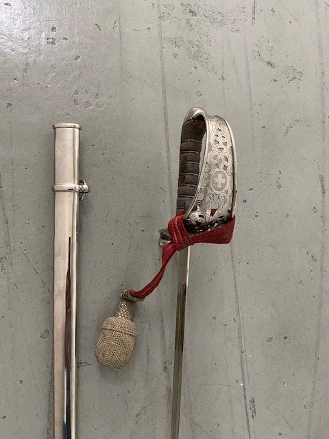 Armes blanches: OFFIZIERS SÄBEL  CH ARMEE – D'occasion à Chur par silbermon