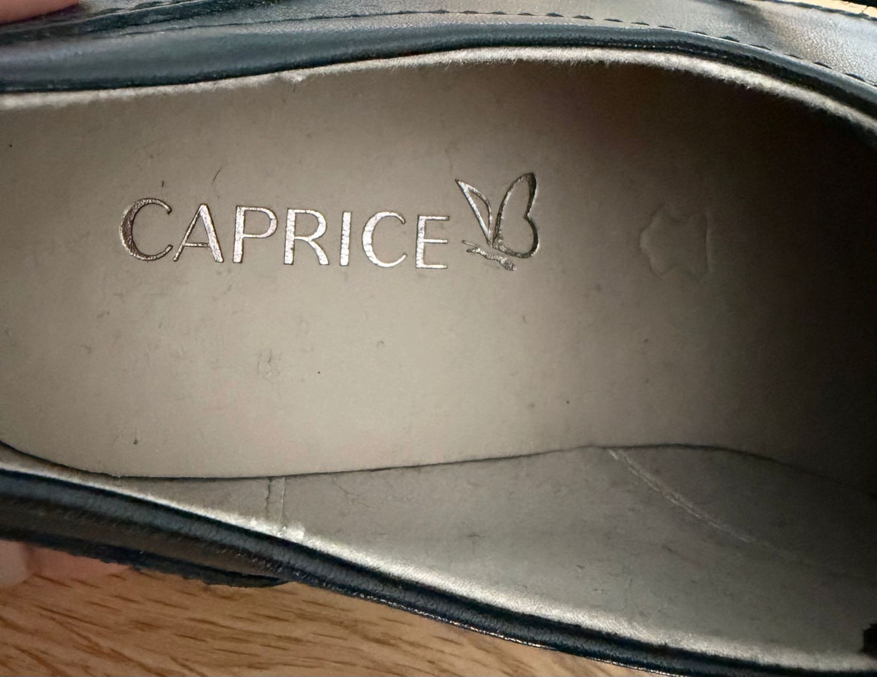 Scarpe da donna: Caprice Halbschuhe gr 41 schwarz neuwertig – Usato da Nussbaumen AG venduto da brigitebardot 4