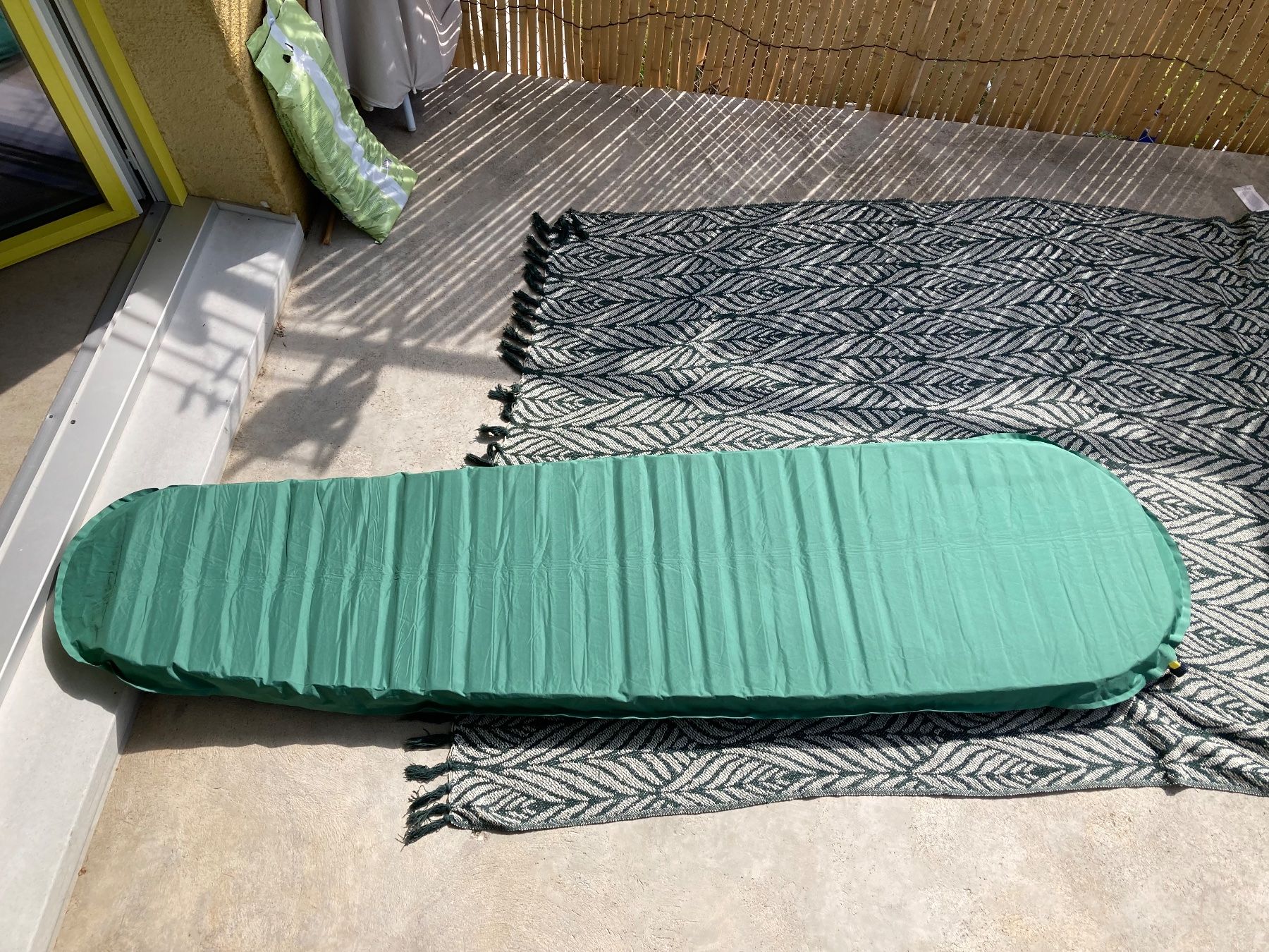 Thermarest Materassi: Thermarest Trail Pro (Grösse R) – Usato da Zürich venduto da siljona 1