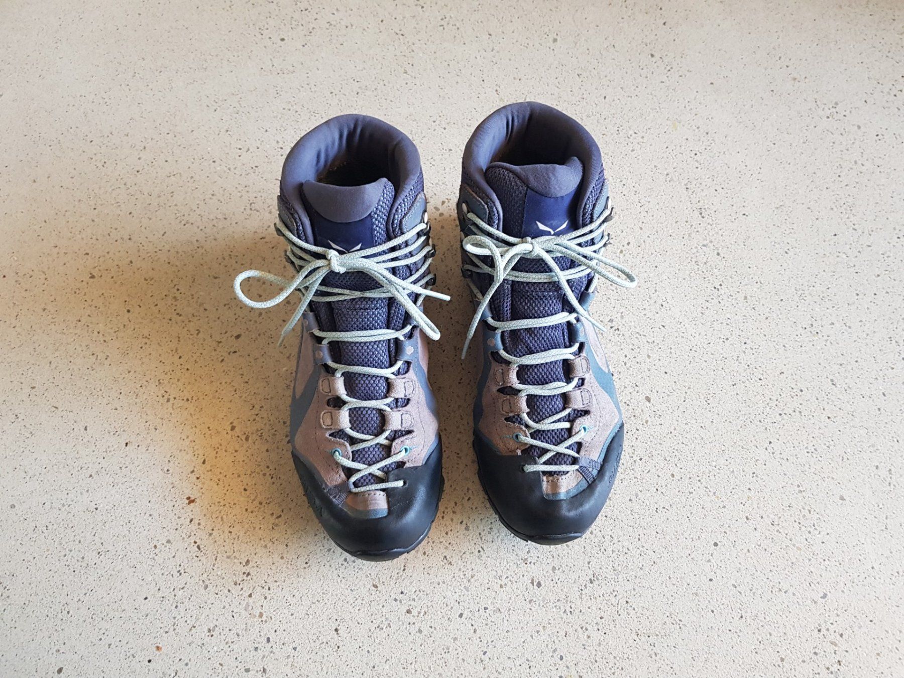 Salewa Scarpe da donna: Salewa GTX Damen Wanderschuh Grösse 40 – Usato da Basel venduto da chien008 1
