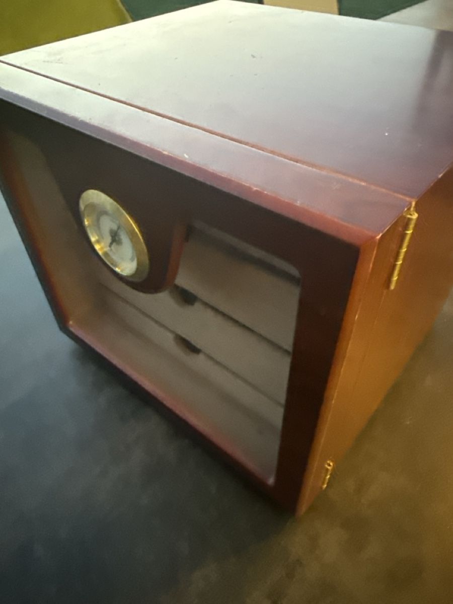 Humidificateurs: Humidor – D'occasion à Horriwil par Carrera68 6