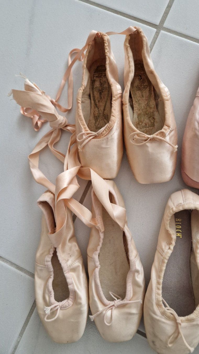 Scarpe per ragazze: Ballettspitzenschuhe Shabby – Usato da Rütihof venduto da Teddy1985 2