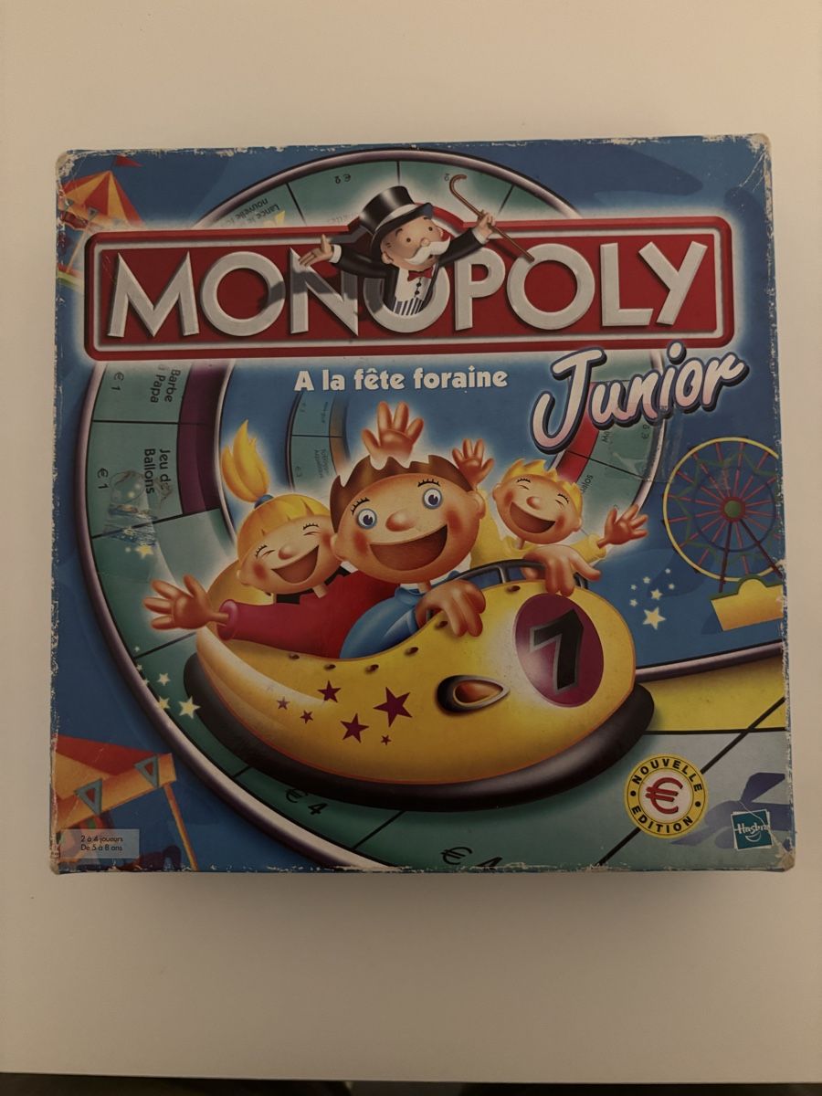 Hasbro Spiele: Mini Monopoly Junior – Gebraucht aus Gockhausen von jpa_bkg7