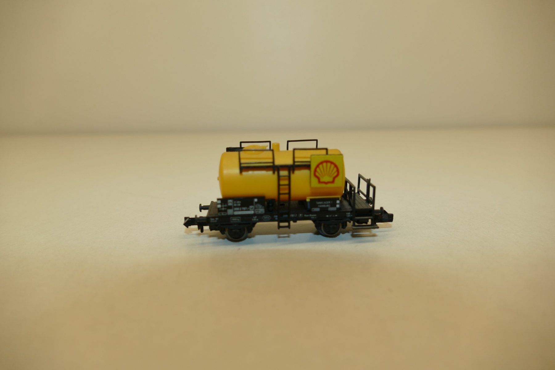 Fleischmann Modellini di ferrovie: Fleischmann N: DB Kesselwagen Shell – Nuovo (secondo la descrizione) da Niederhasli venduto da rail-duerst 2