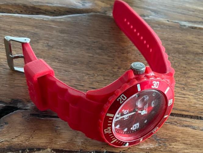Orologi: Armbanduhr – Usato da Wettswil venduto da Venice3