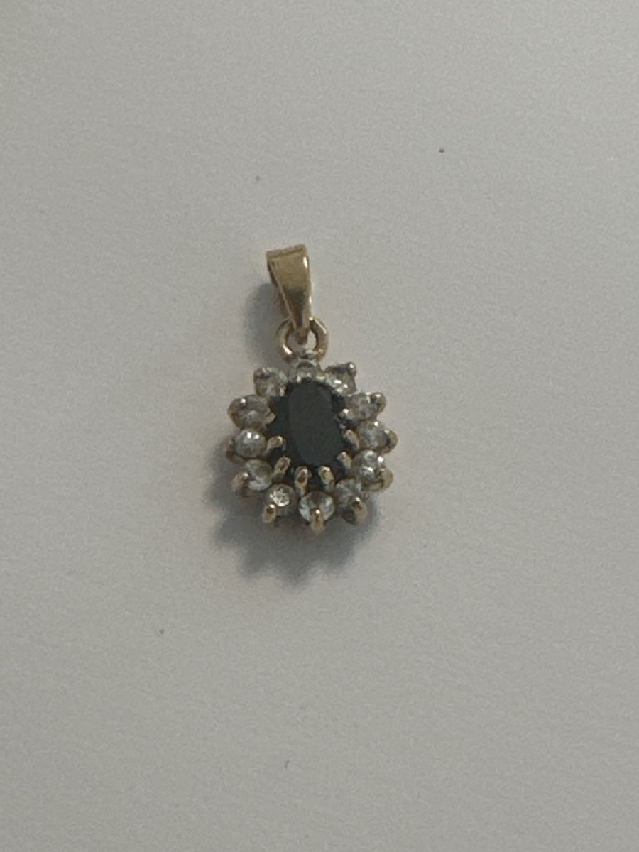 Anhänger: Pendentif – Gebraucht aus Montreux von Pipo7878