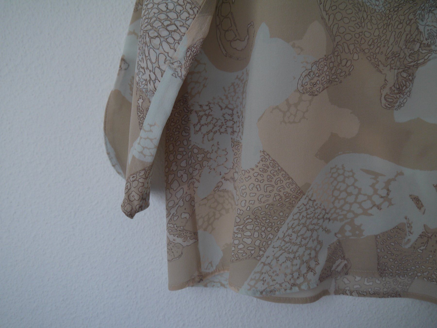 Marc Cain Blusen: Marc Cain Bluse aus Seide – Gebraucht aus Hagendorn von Blaf 2