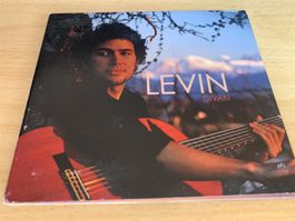 Levin – Divan