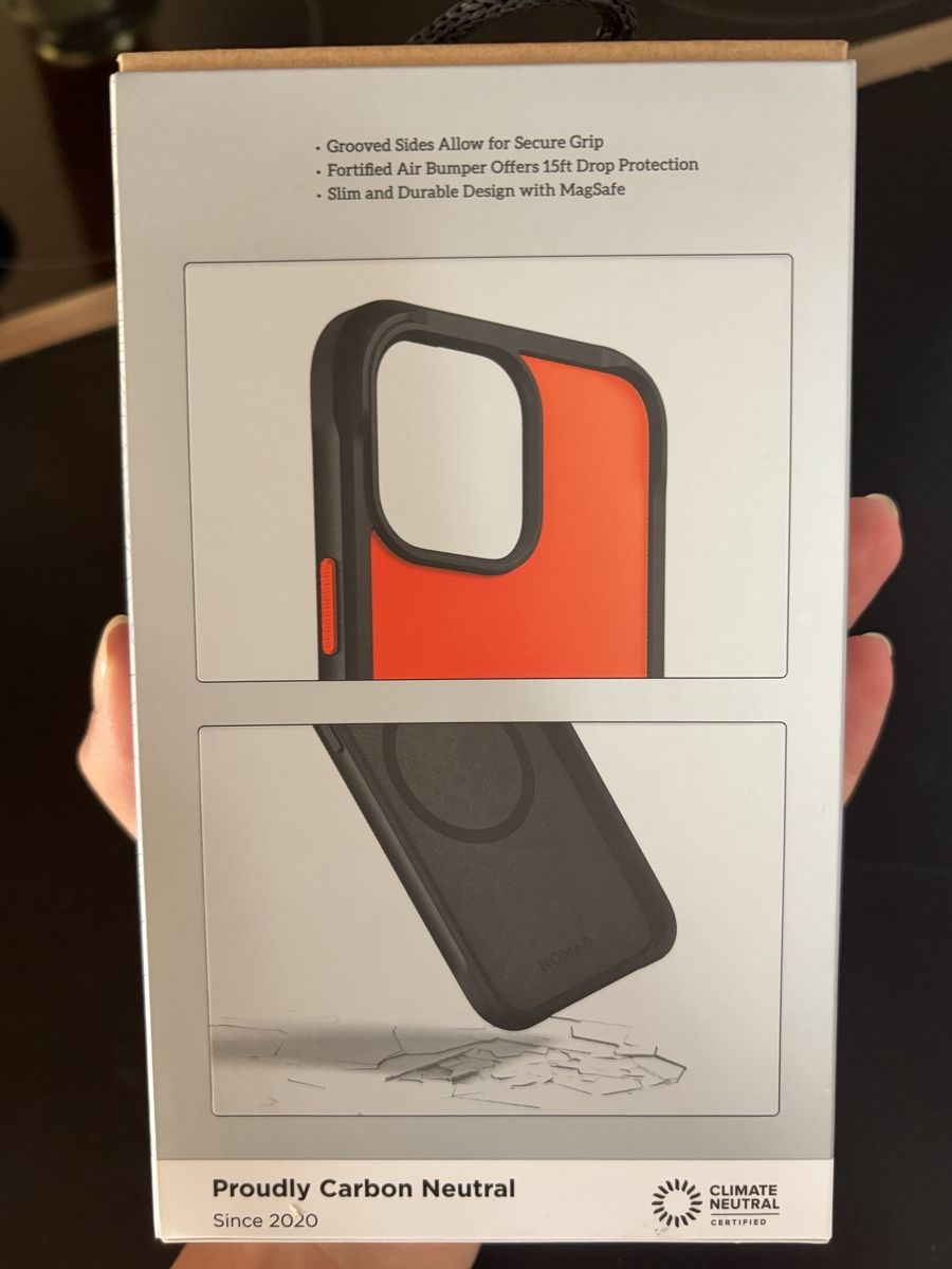 Apple Coques & Protection écran: iPhone Hülle neu  – Neuf avec emballage d'origine à Kreuzlingen par _Sophia_Beyeler_ 1