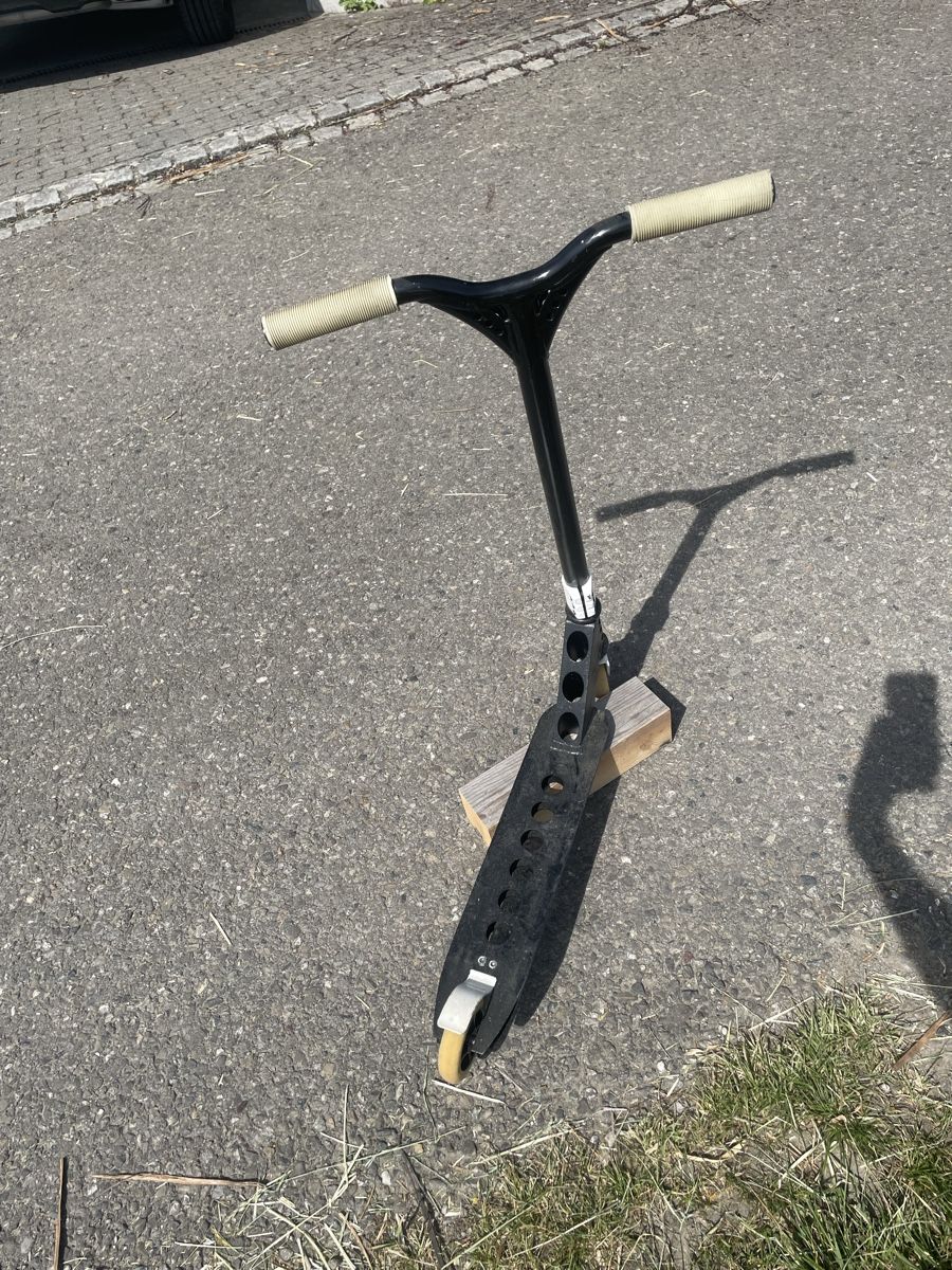 Kickboard: Scooter – Usato da Sulgen venduto da ced_8cvf 2