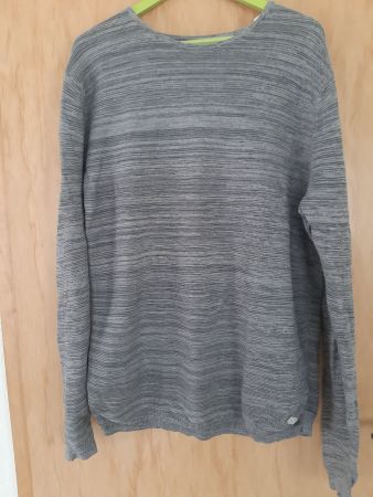 Esprit Herrenpullover Gr. XL