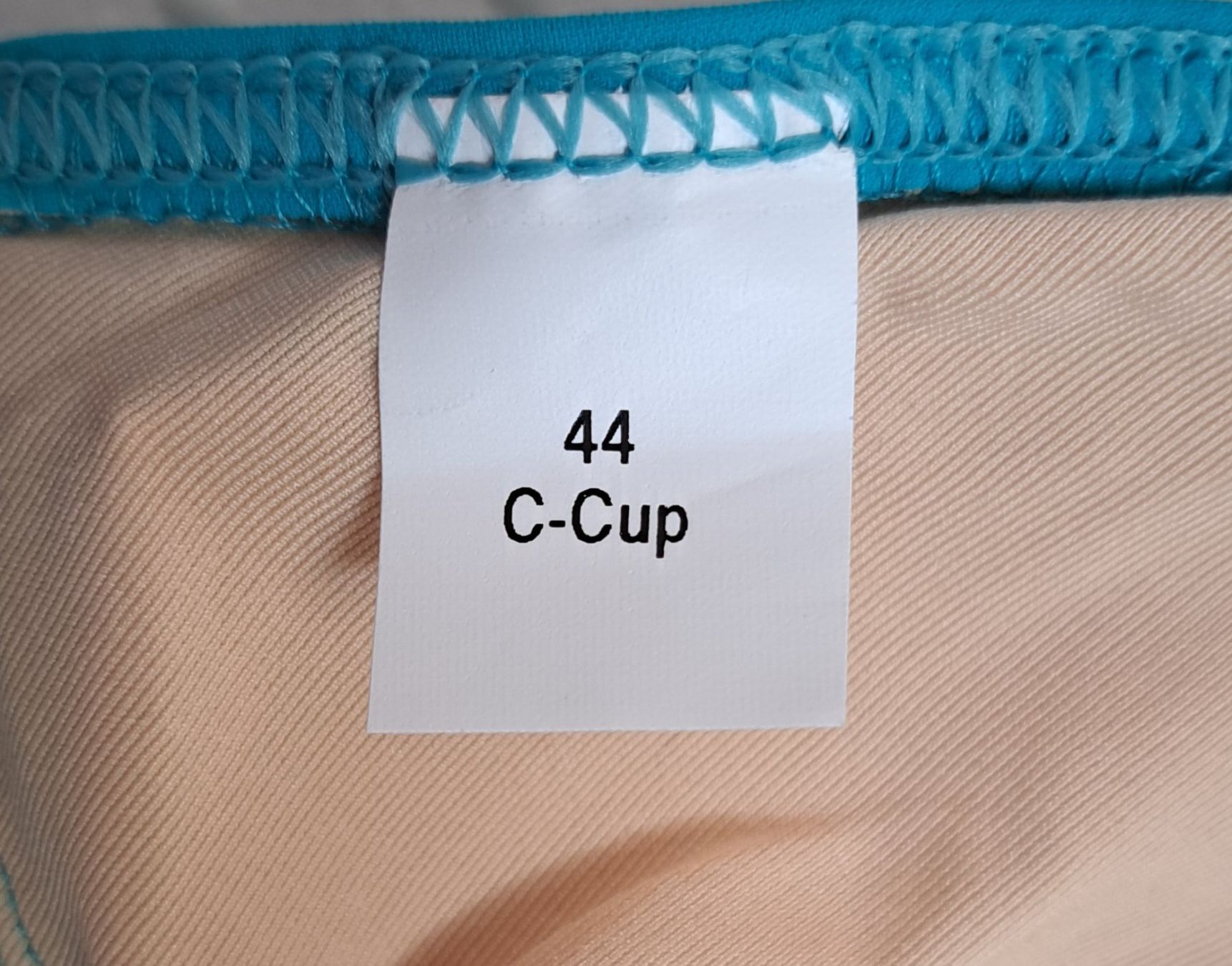 Costumi da bagno & Bikini: Türkis Bikini Top, Neckholder, Gr. 44C – Nuovo (secondo la descrizione) da Gysenstein venduto da joshuas81 3