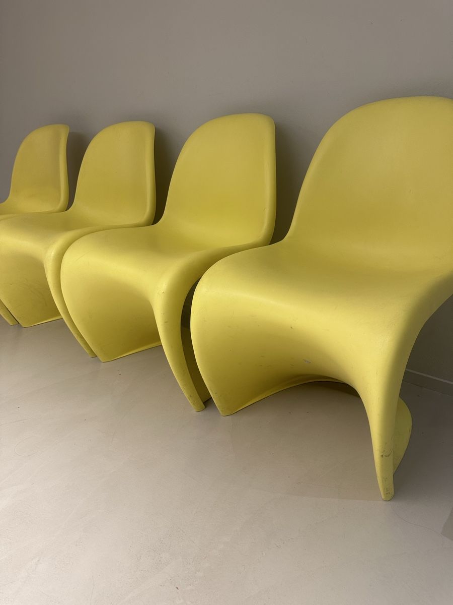 4 Vitra Panton Chairs buttergelb (Gebraucht) in Dagmersellen für CHF ...