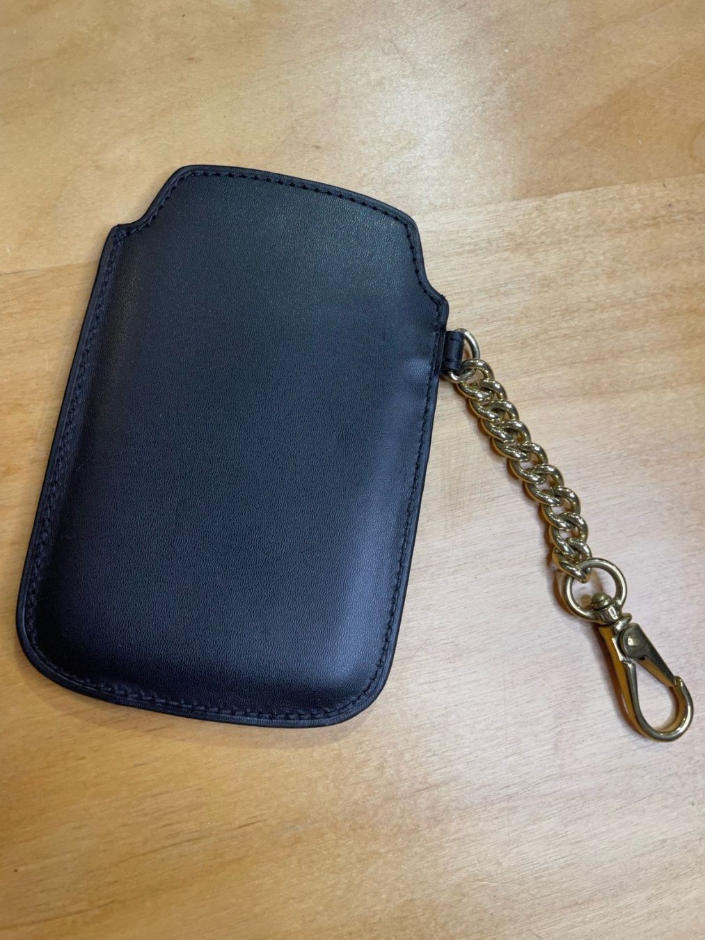 Cover & Protezioni schermo: RALPH LAUREN CHAIN LEATHER PHONE CASE – Usato da Cortaillod venduto da Stay_Alive_vintage 2