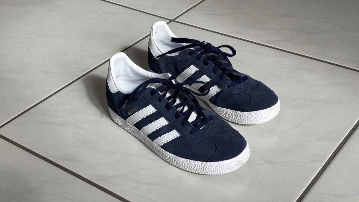 Adidas Scarpe da uomo: Adidas Gazelle dunkelblau, Gr 38 – Usato da Wilen b. Wil venduto da alimonera