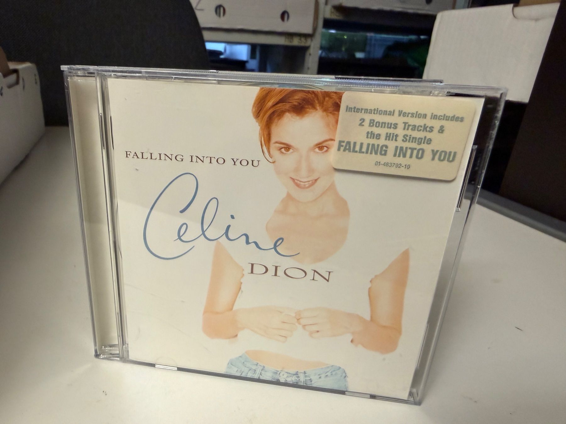 CD: Celine Dion - Falling into You - SRA05A – Usato da Küsnacht ZH venduto da pdproject