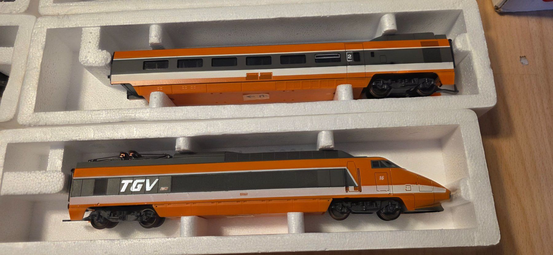 Lima Modellini di ferrovie: Lima TGV 8 teilig H0/DC Digital – Usato da Hochfelden venduto da Danizh0 4