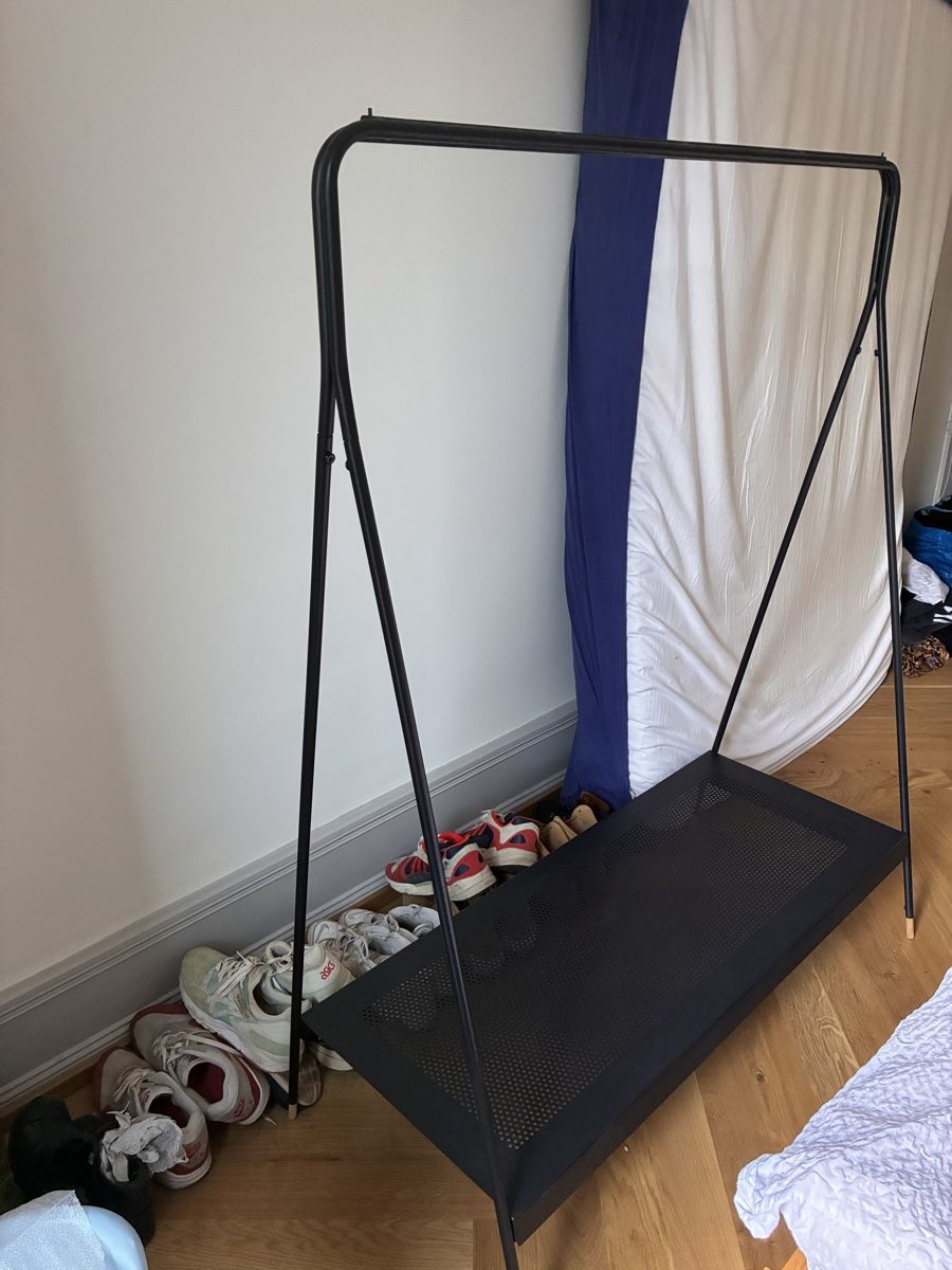 Porte manteau: Schöner Kleiderständer – D'occasion à Zürich par kappelia