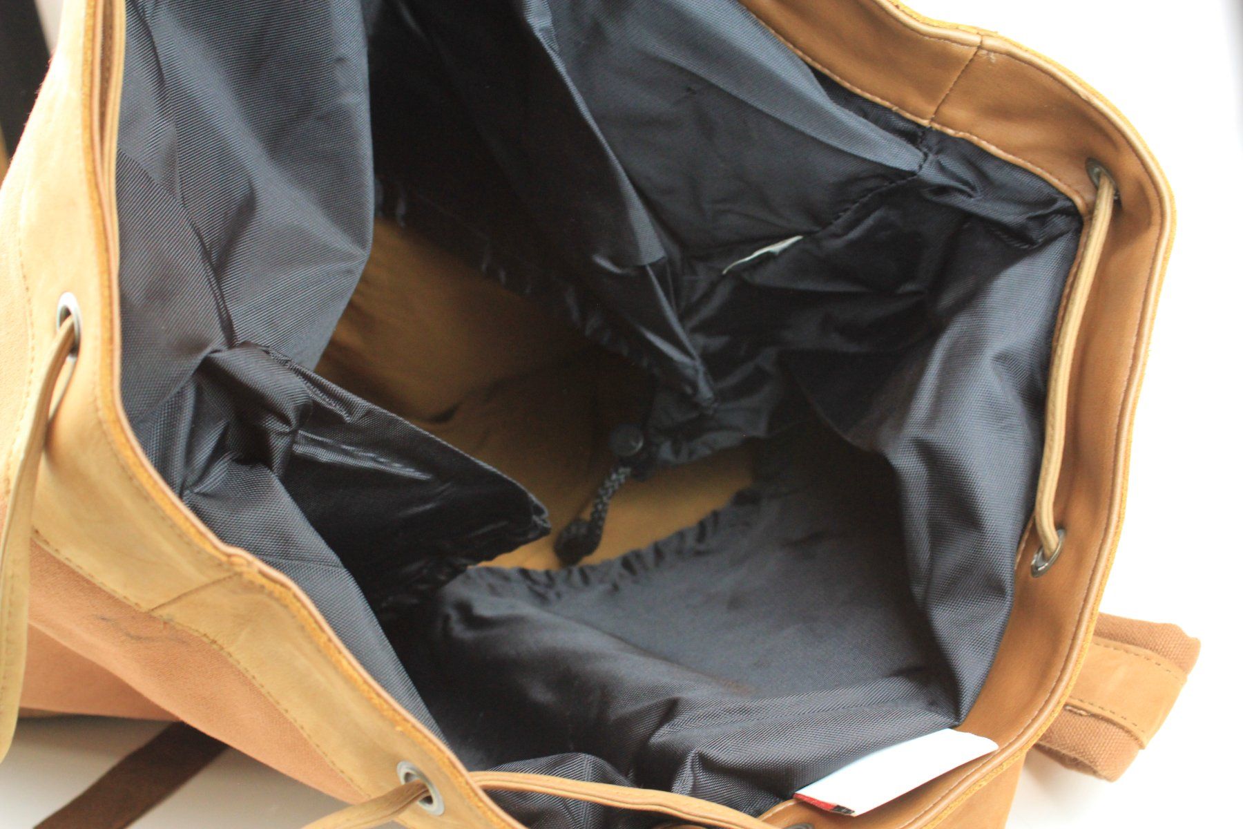 Marlboro Sacs à dos: Marlboro Vintage Rucksack – D'occasion à Basel par IRMAundFRED 4