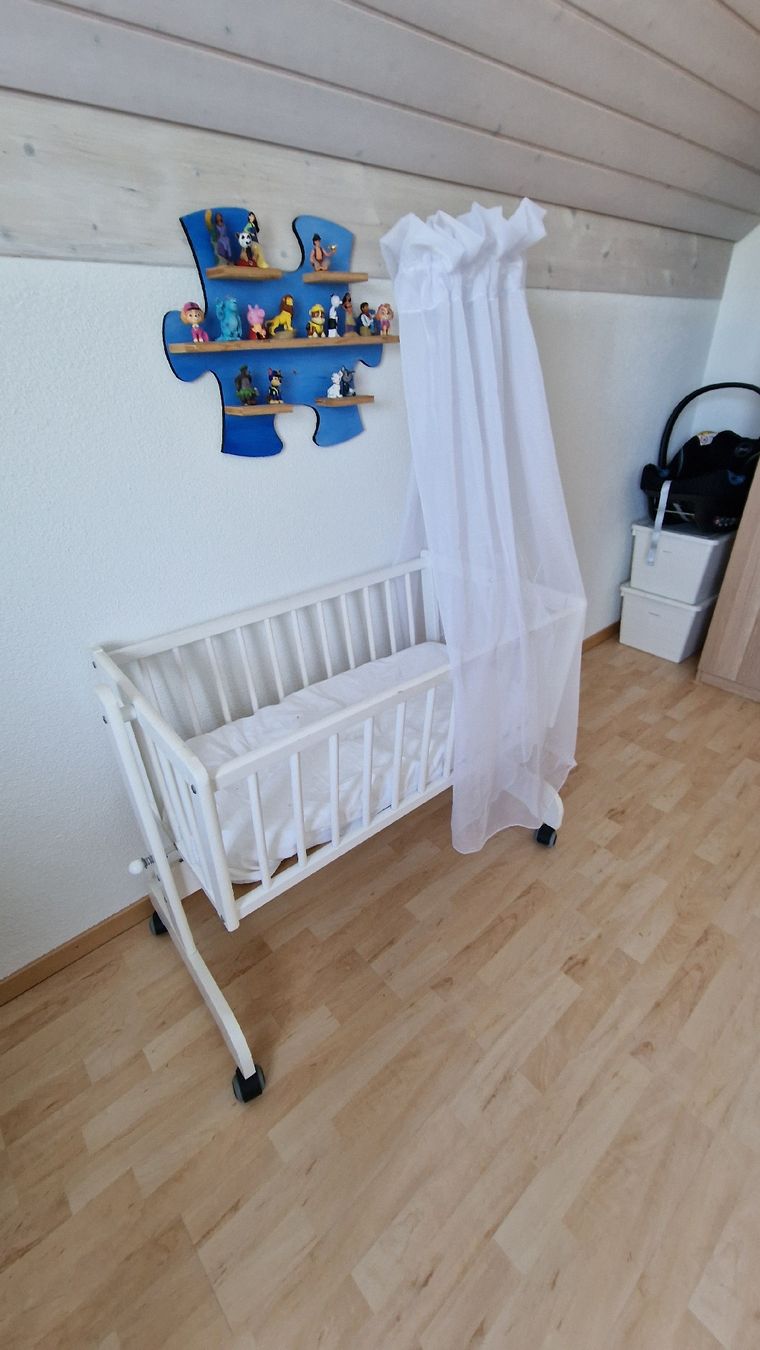 Culle: babywiege mit vorhang – Usato da Eschenbach LU venduto da SBaumi13