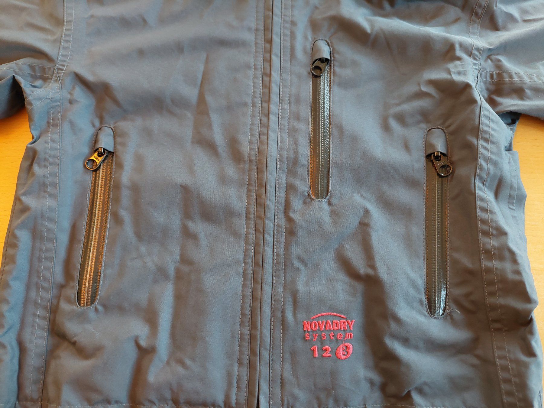 Decathlon Jacken & Mäntel: Decathlon Jacke/ 4 Jahre – Gebraucht aus Zürich von xxyy00 8