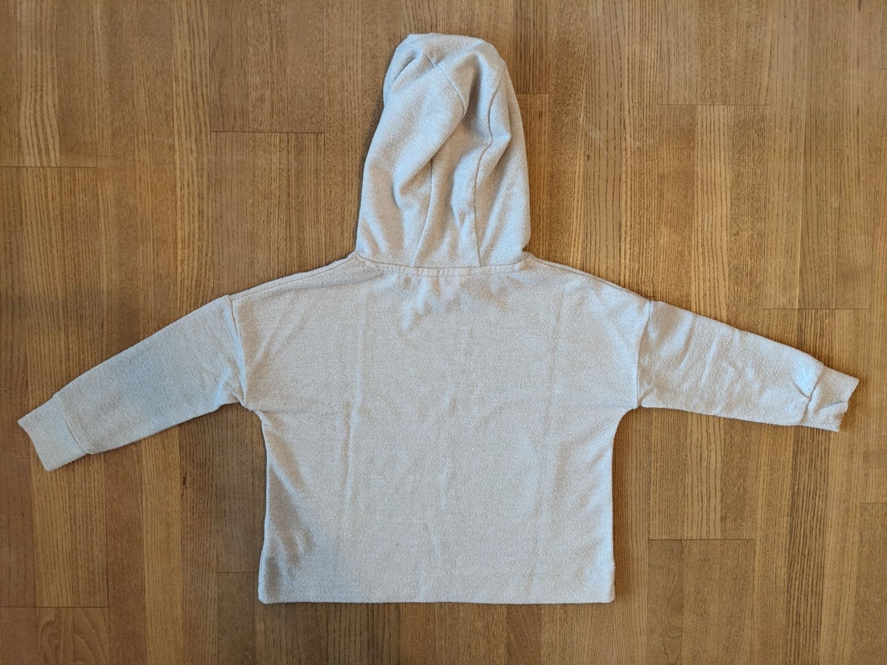 Maglioni & Felpe: Pulli der Grösse 104 – Usato da Wald ZH venduto da andy_ch01 1