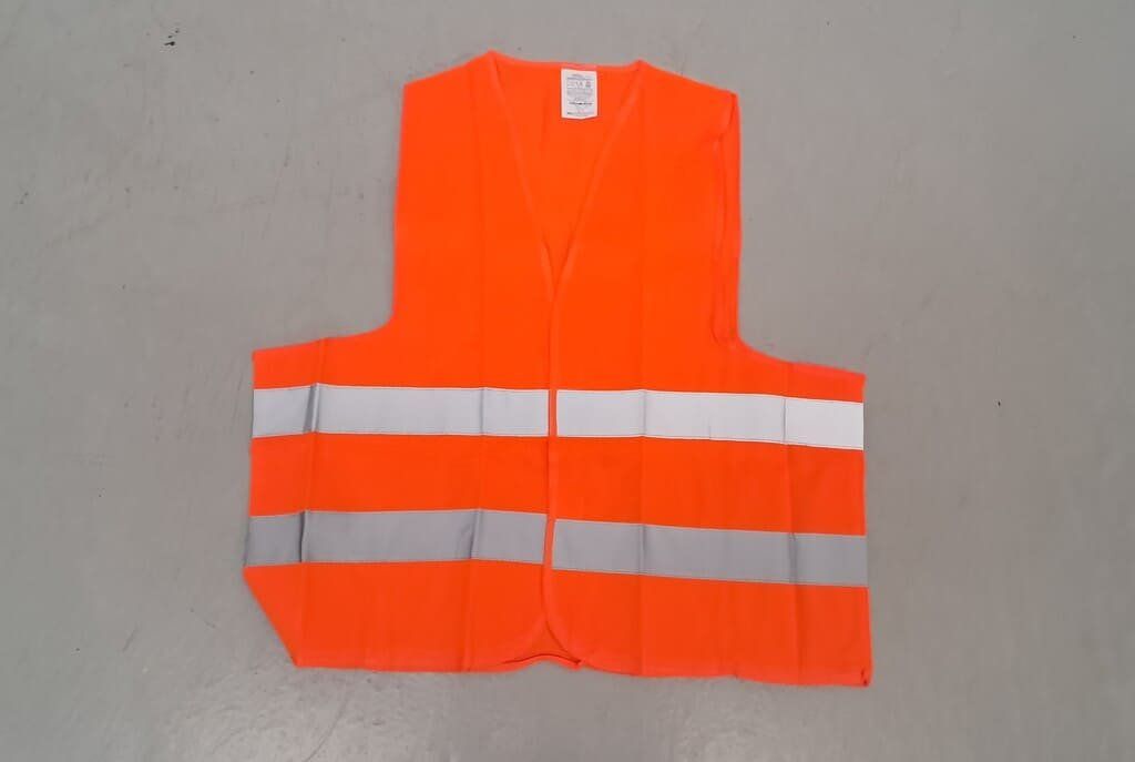 Lotti di vestiti: Warnwestenset (Grösse L/L/M) – Usato da Alpnach-Dorf venduto da Hess-Automobile 5