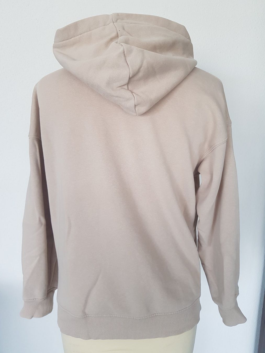 H&M Maglioni & Felpe: MÄDCHEN HOODIE VON H&M – Usato da Root venduto da LifestyleAccessoires 2
