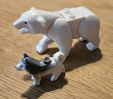 Lego Arctic Animals - Polar Bear and Husky Dogs Figure