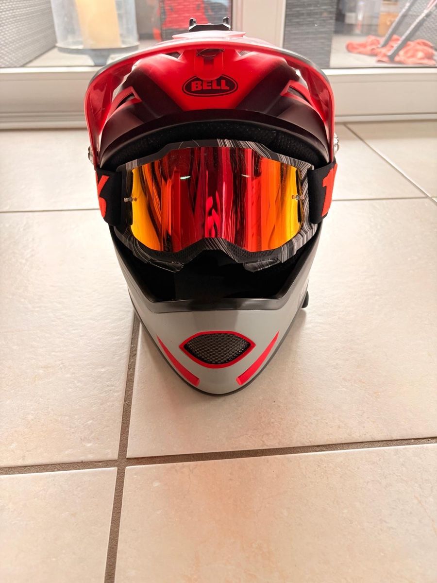 Bell Caschi: Bell Downhill Helm, Fullface Helm, Grösse M, Winter Schnäppc – Usato da Bonstetten venduto da Falk78 3