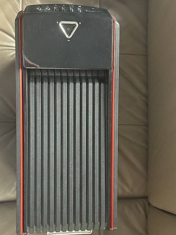 PC: Gaming-PC von Acer Predator - Preis VB – Usato da Liestal venduto da jus_gv2t 3