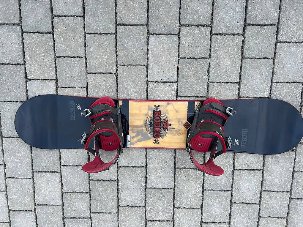 Board: Snowboard 134cm – Usato da Speicher venduto da Mugge3