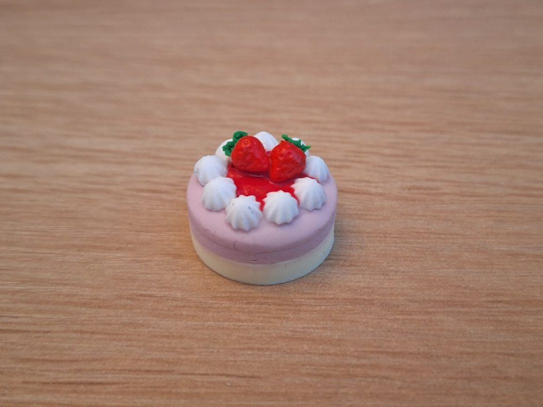 Case e mobili per bambole: Handmade Vacherin Eis Torte – Nuovo (secondo la descrizione) da Zürich venduto da HandmadeTinyFood 2