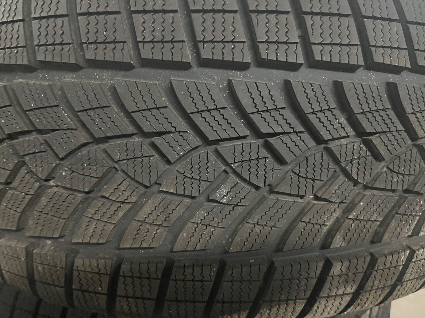 Audi Pneus & Kompletträder: Audi Q8 originale Winterräder 265/55R19 – Gebraucht aus Hefenhofen von Martin_Keller 3