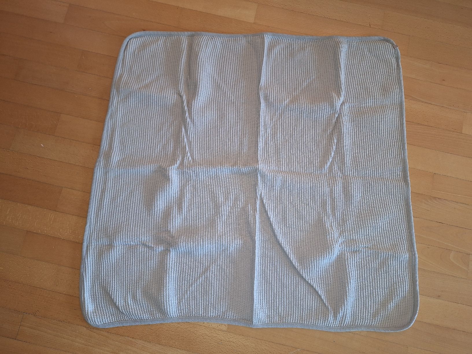 Coperte: graue Babydecke mit Waffelmuster – Usato da Oberrieden venduto da man_tky9