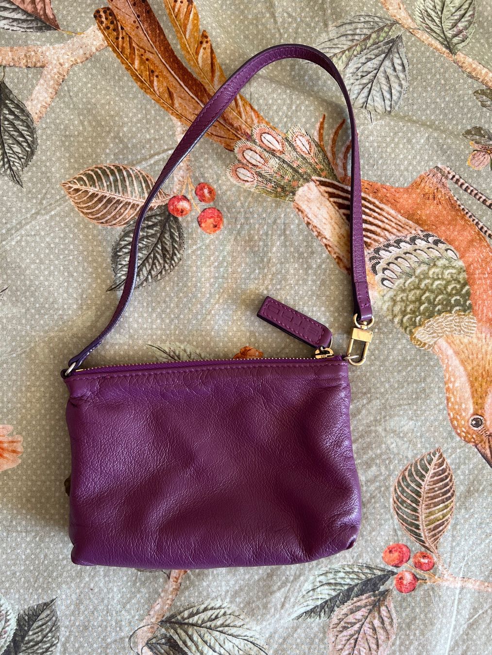 Borse da donna: Pochette ETRO violette en cuir avec dragonne – Usato da Territet venduto da miryamv