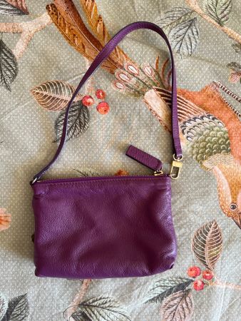 Pochette ETRO violette en cuir avec dragonne
