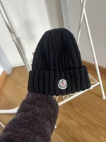 Moncler Stickmütze in schwarz