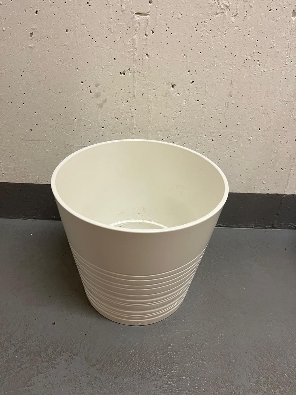 Pots de fleurs: 4 Blumentöpfe – D'occasion à Aarau par Dannysahne 2