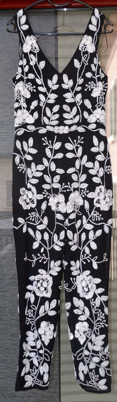Tute: Overall  Miss Selfridge Jumpsuit .38 – Usato da Collonges venduto da arashee