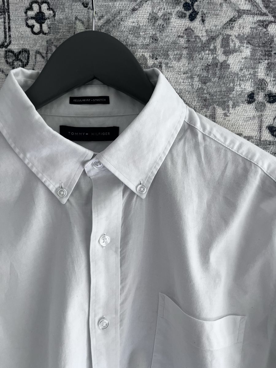 Tommy Hilfiger Camicie: Weisses Tommy Hilfiger Hemd – Usato da Gossau SG venduto da viv_6cy2 2