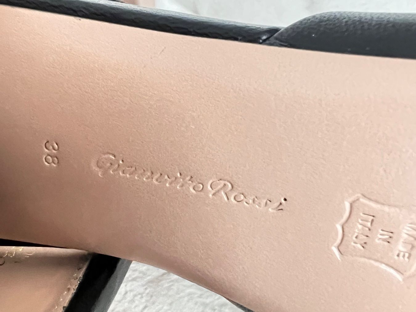 Gianvito Rossi Scarpe da donna: Gianvito Rossi pumps – Nuovo (secondo la descrizione) da Lausanne venduto da NYC67 5