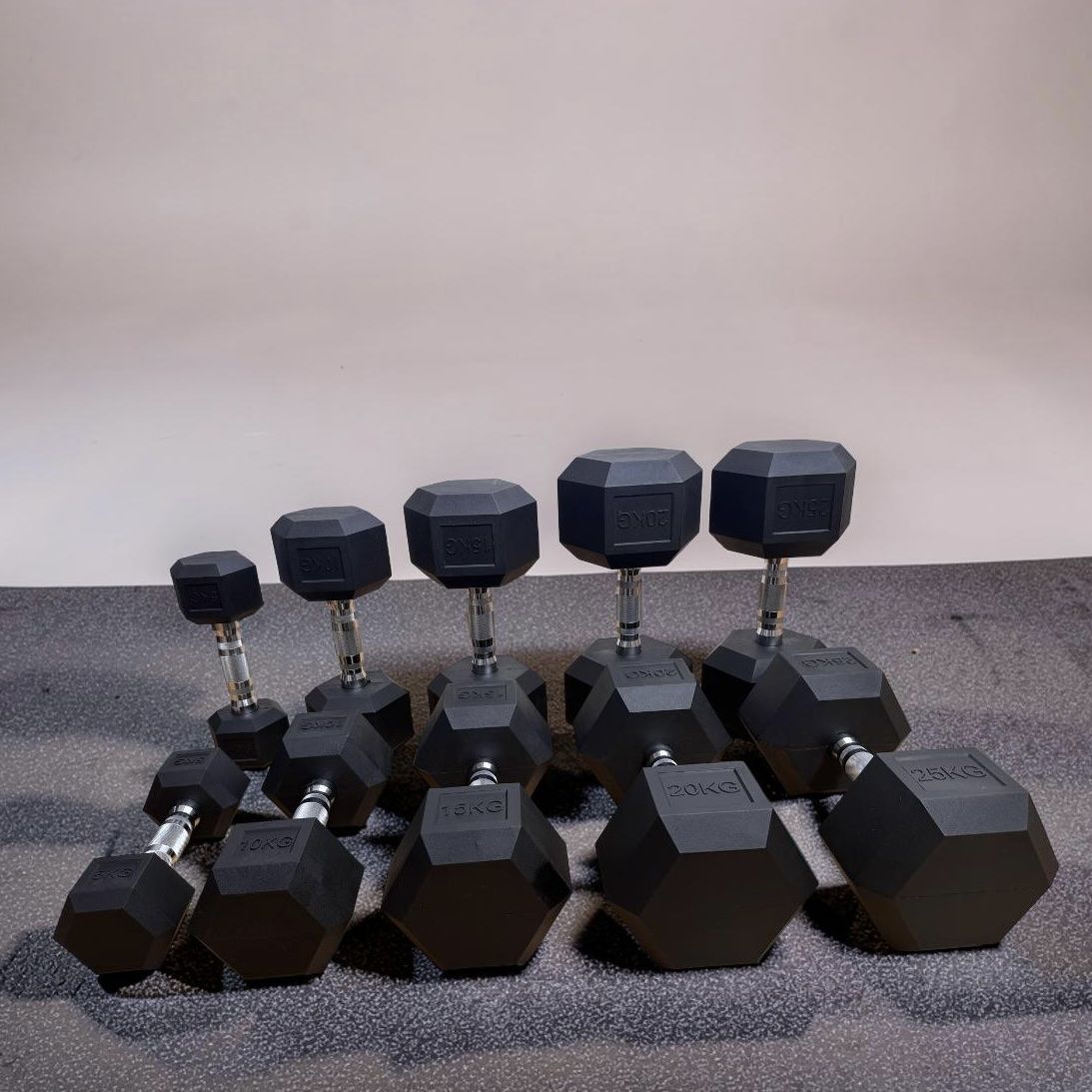 Hanteln & Gewichte: 5 - 25kg Pro Set - Rubber Hex Hanteln Dumbbells with Rack – Neu und originalverpackt aus Wollerau von IRONOX 1