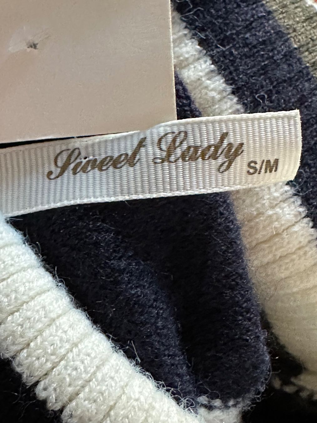 Vestiti: Gestreiftes Strickkleid in Schwarz-Weiss – Nuovo (secondo la descrizione) da Oberrieden venduto da but_lw6g 1