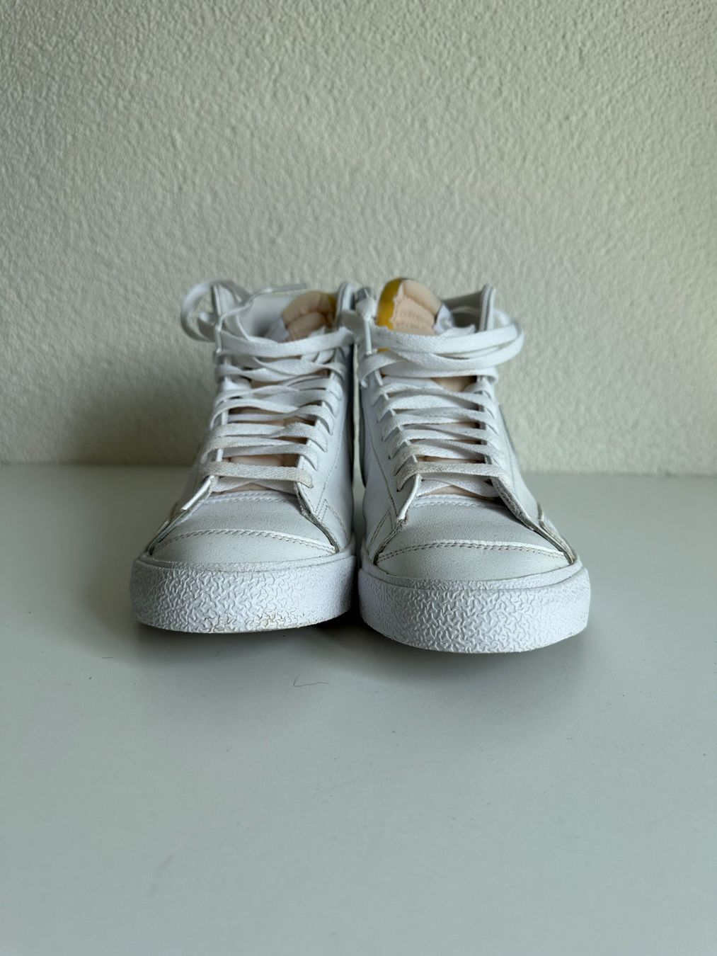 Nike Scarpe da uomo: Nike Schuhe Grösse 42 / weiss – Usato da Zürich venduto da anporio 3