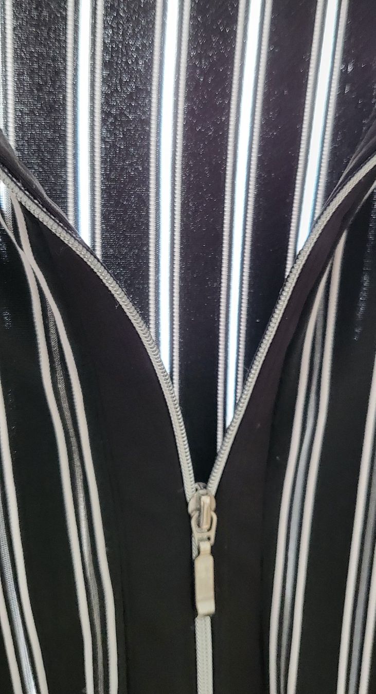 Camicette: Schwarz-weiss gestreifte Bluse, Gr. 36 – Usato da Adlikon b.Regensdf venduto da YvZi 4
