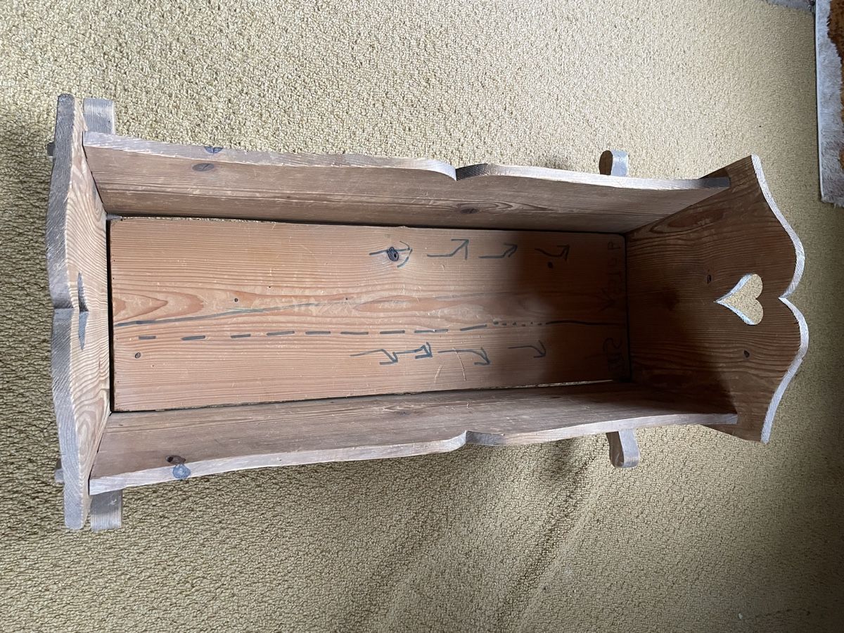 Wippen & Schaukeln: Holzwiege – Gebraucht aus Zürich von spaceally 1